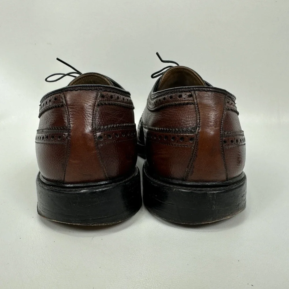 Florsheim v cleat‎ wingtip shoes mens size 9.5 C 57237 comb last Vintage
